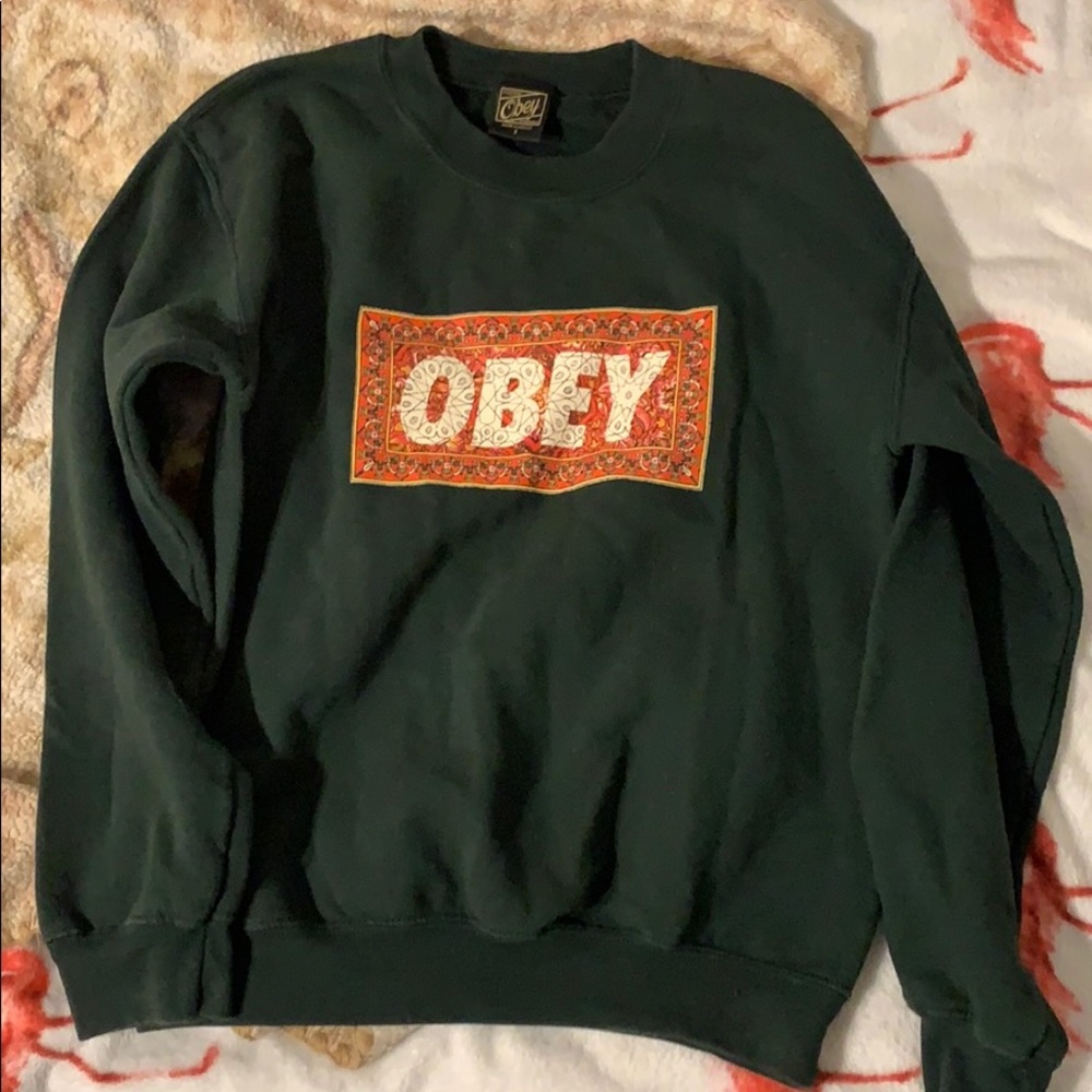 OBEY green crewneck